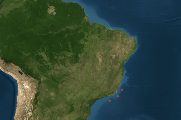 Destinos secretos de acampamento em ilhas brasileiras acessíveis por barco com trilhas desafiadoras